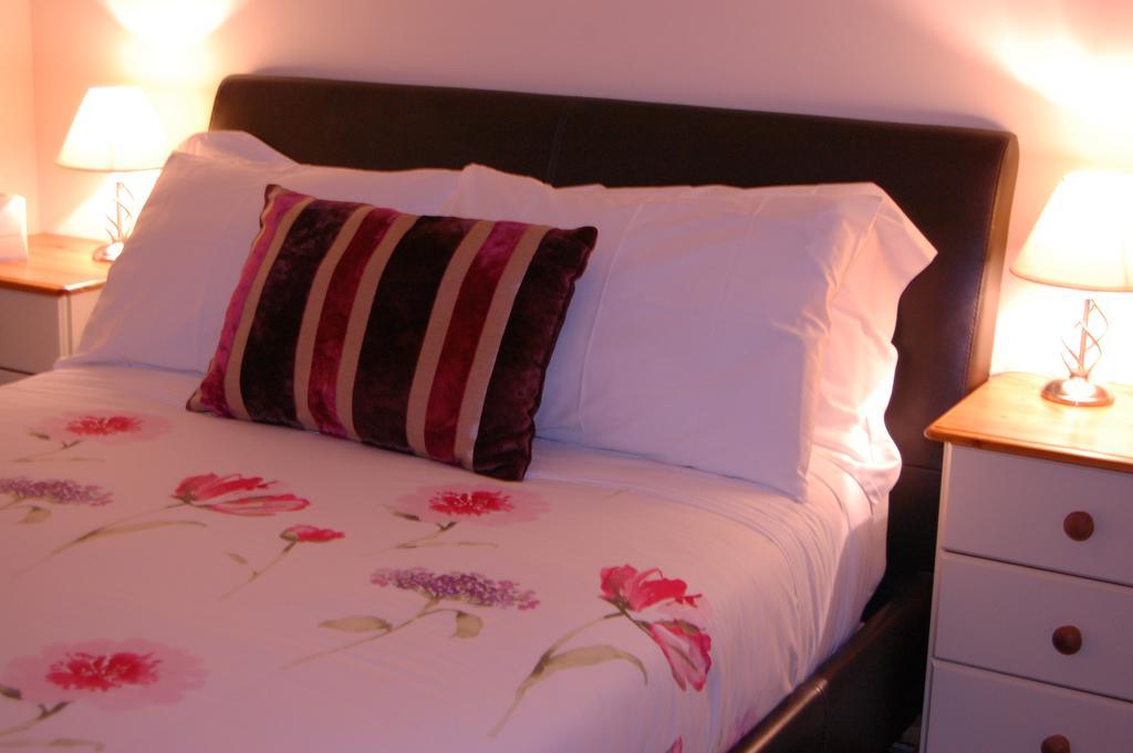 Dawn Break Bed and Breakfast Largs Δωμάτιο φωτογραφία