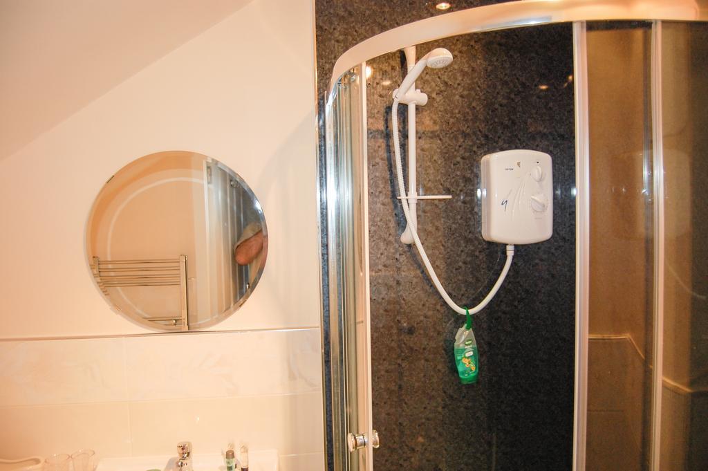 Dawn Break Bed and Breakfast Largs Εξωτερικό φωτογραφία