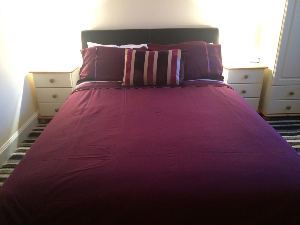 Dawn Break Bed and Breakfast Largs Δωμάτιο φωτογραφία